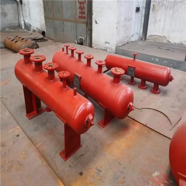 大新分集水器安装高度